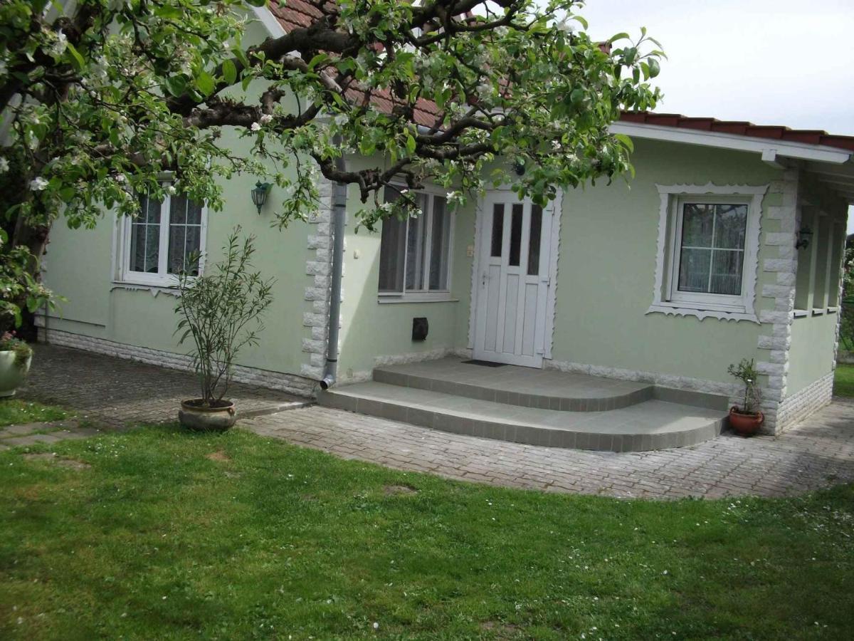 Holiday Home Balatonlelle/Balaton 19117 Eksteriør billede